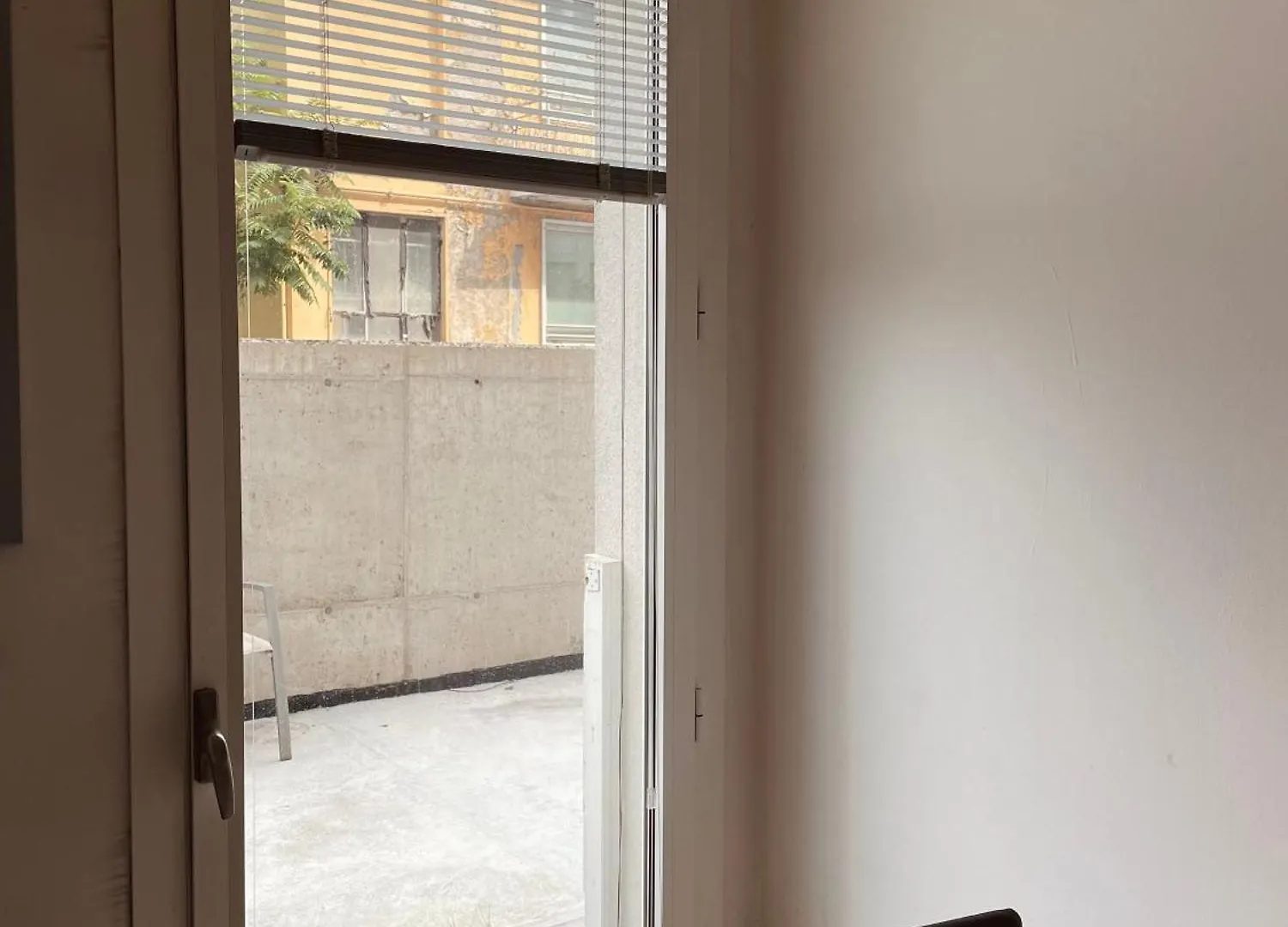 Ampio Loft Su Due Livelli Con Giardino Lägenhet Milano